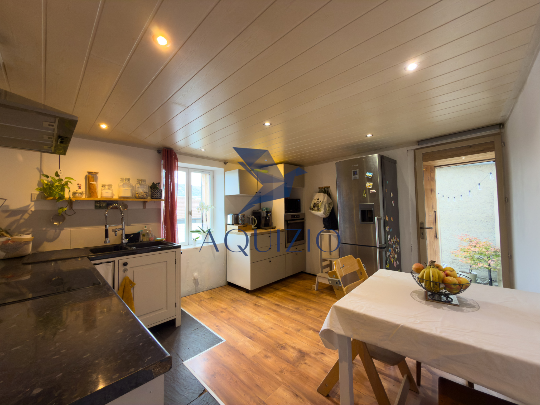 Maison de village de 108m2 habitables sur 4 niveaux au coeur
